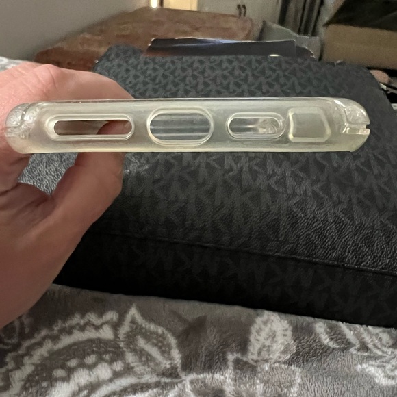 IPhone XS Max Otterbox case - Picture 6 of 7